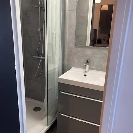 Tout Pres Du Centre Apartamento *